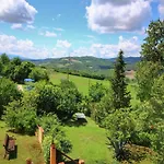 With Pool, Views
